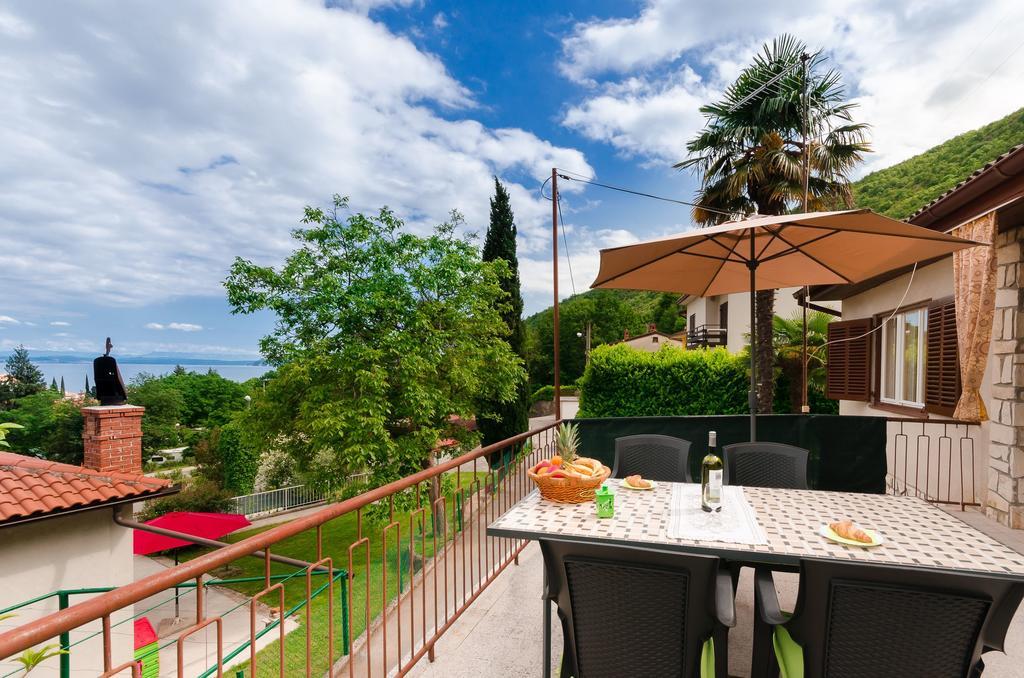 House Mirella Villa Moscenicka Draga Exterior photo